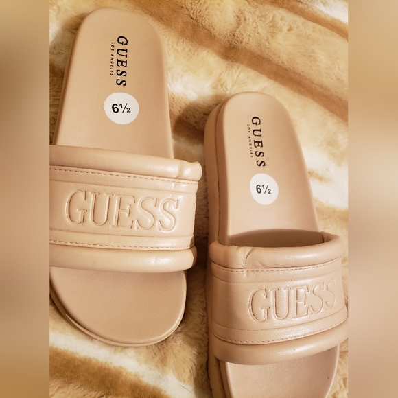 Guess / Women's Nude Slides / 6.5 - Picture 2 of 8
